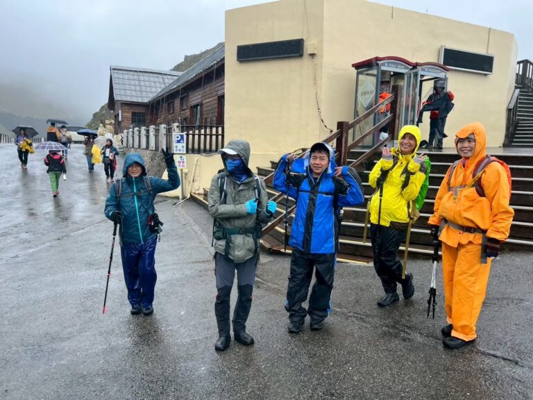 line album 0510合歡山小奇萊賞杜鵑 領隊林書晨 260111 7