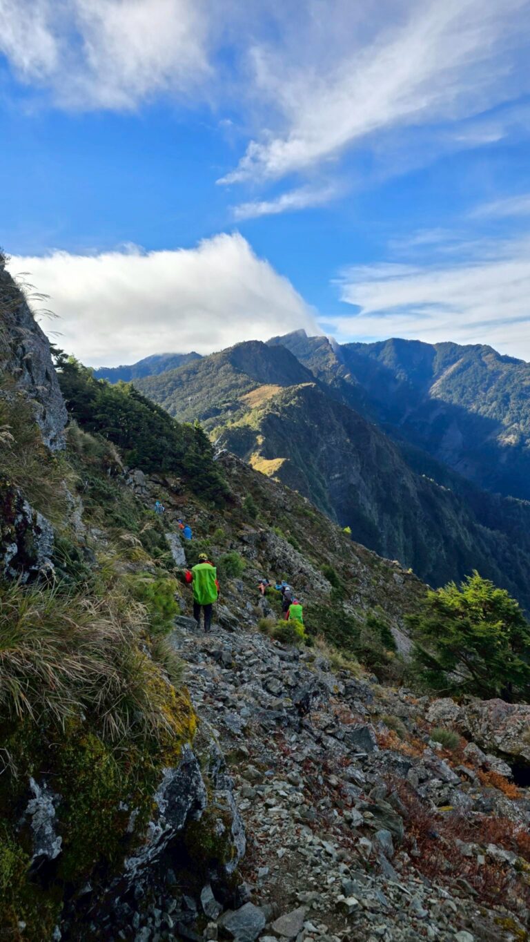 line album 2025125 9 南一段 領隊黃文信嚮導 陳敏寧 260111 21