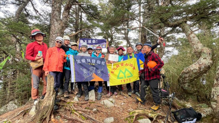 line album 221 23 大小劍 260117 15