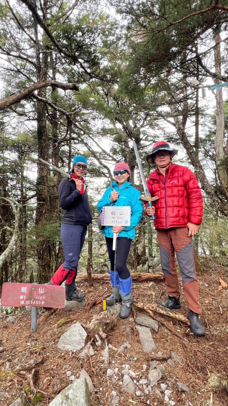 line album 221 23 大小劍 260117 17