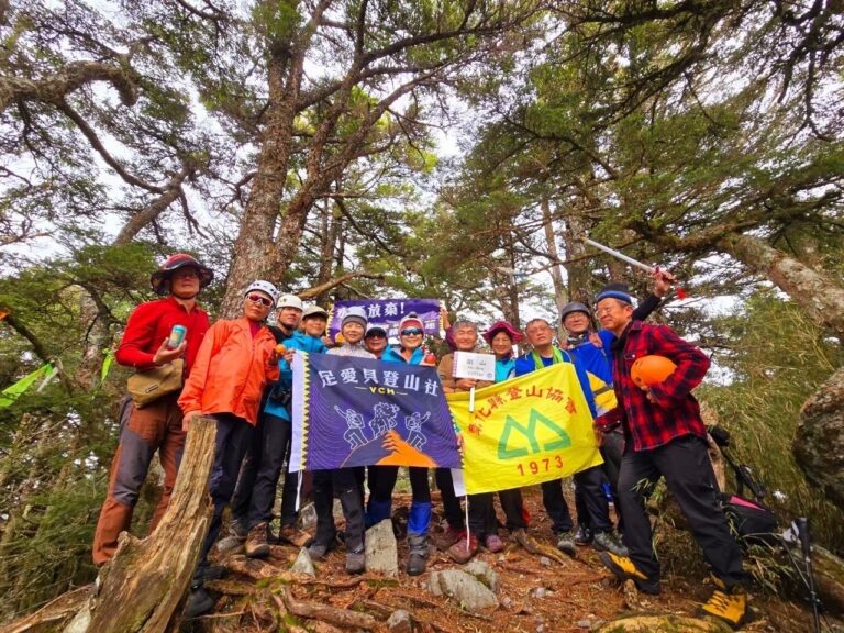 line album 221 23 大小劍 260117 3