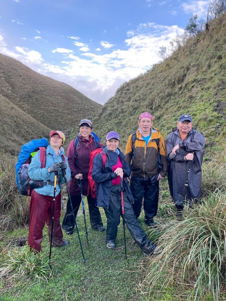 line album 3月15 16日 烘爐地桶后縱走 領隊 王文傑 嚮導 柯素惠 260117 4