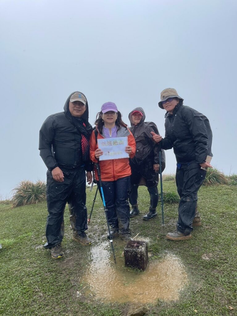 line album 3月15 16日 烘爐地桶后縱走 領隊 王文傑 嚮導 柯素惠 260117 5