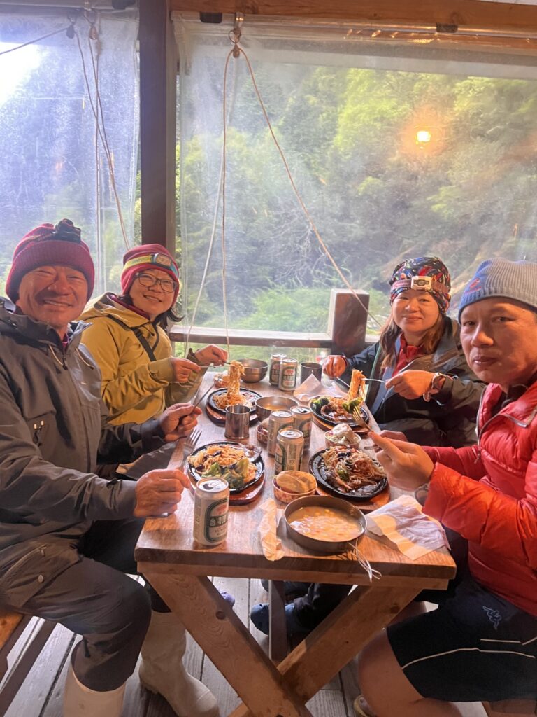 line album 4月21 27日 南二段 領隊 王文傑 嚮導 柯素惠 260117 2