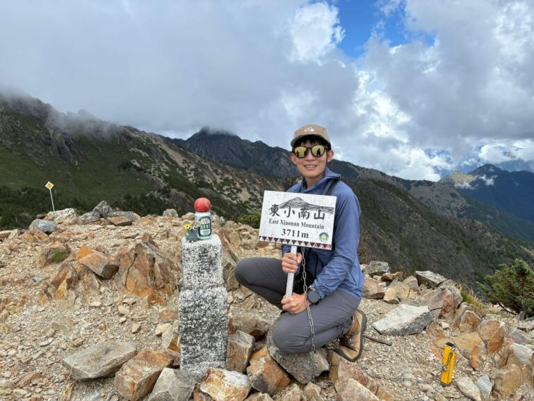 line album 824 26 玉山後四峰 領隊 黃文信 260117 1