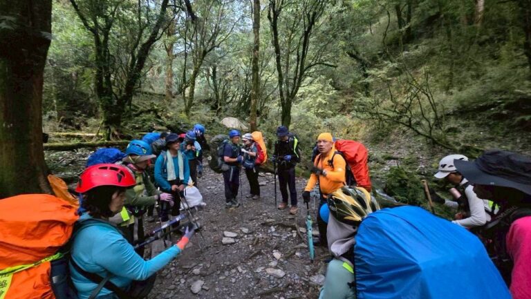 line album 9月25 29日 干卓萬縱走 領隊 王文傑 嚮導 柯素惠 260117 8